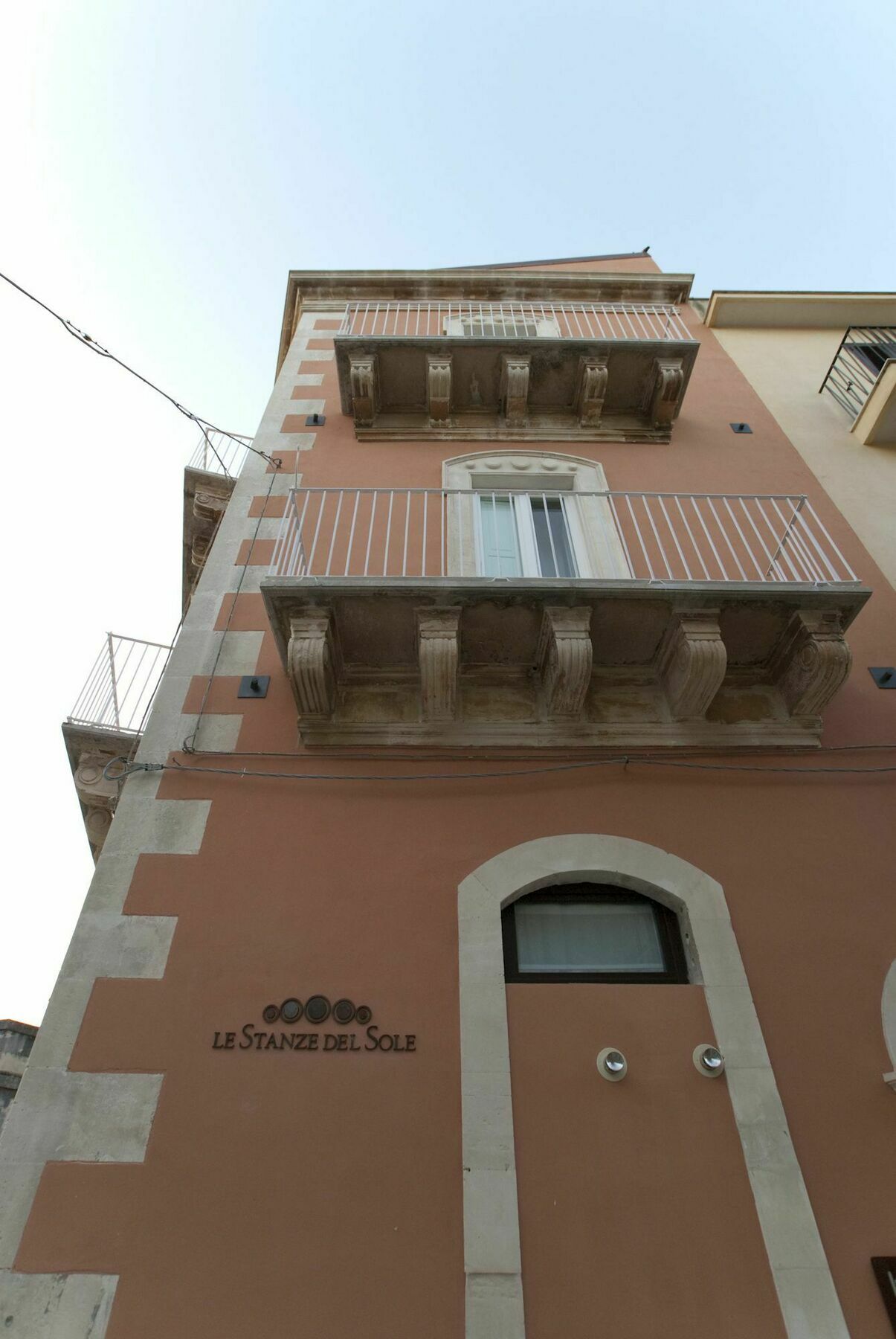 Le Stanze Del Sole Bed & Breakfast Ragusa Exterior photo